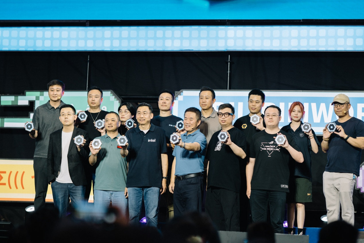 BW2025：老番茄说好用的游戏本应该长啥样？