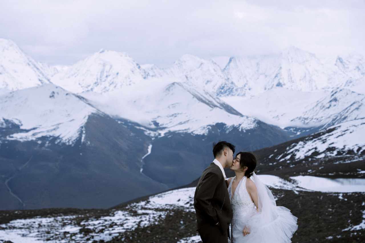 八年让男孩长大，也让热爱延续