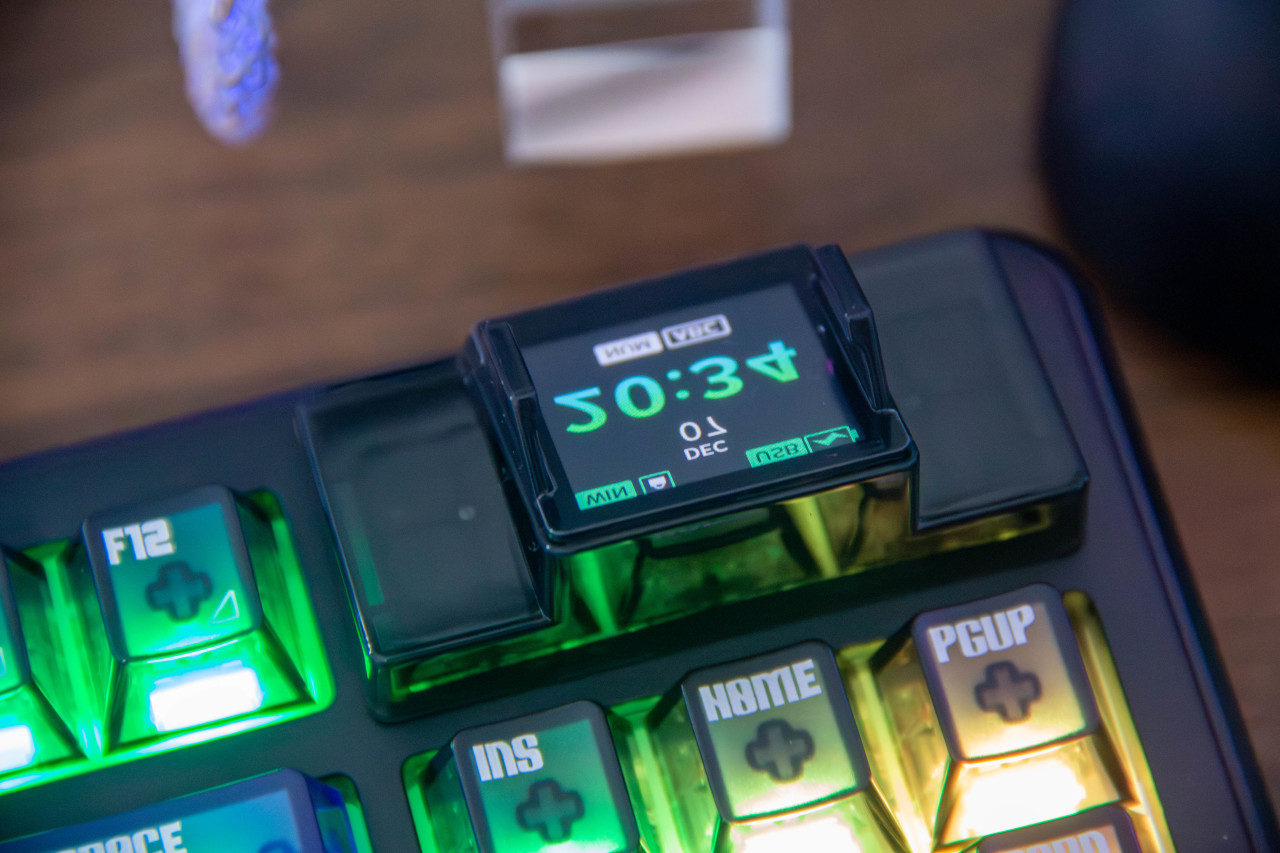 【球盟会】全球首款棱镜屏幕帅炸了，但是多加100块|黑爵MK87棱镜版