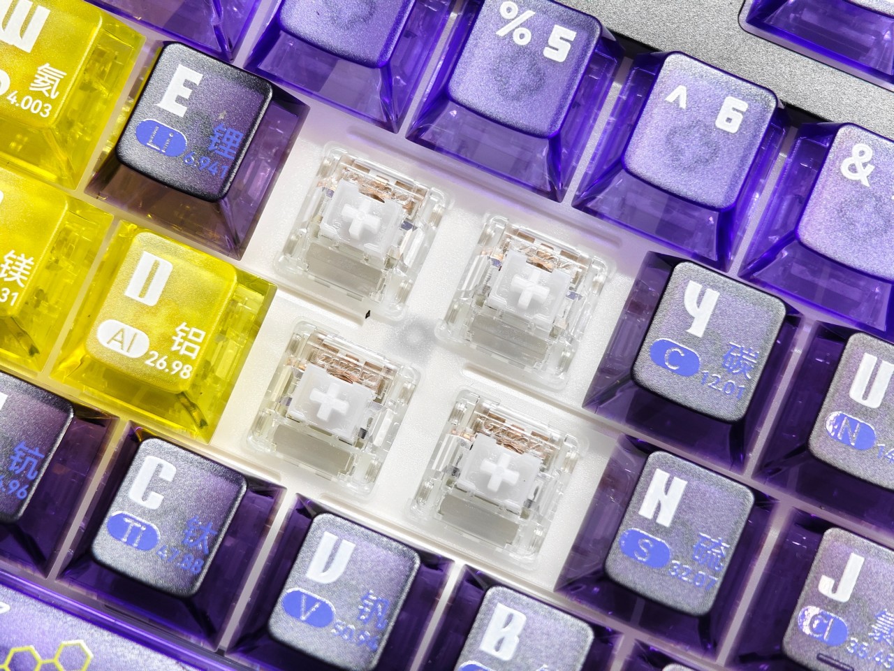 【球盟会】全球首款棱镜屏幕帅炸了，但是多加100块|黑爵MK87棱镜版