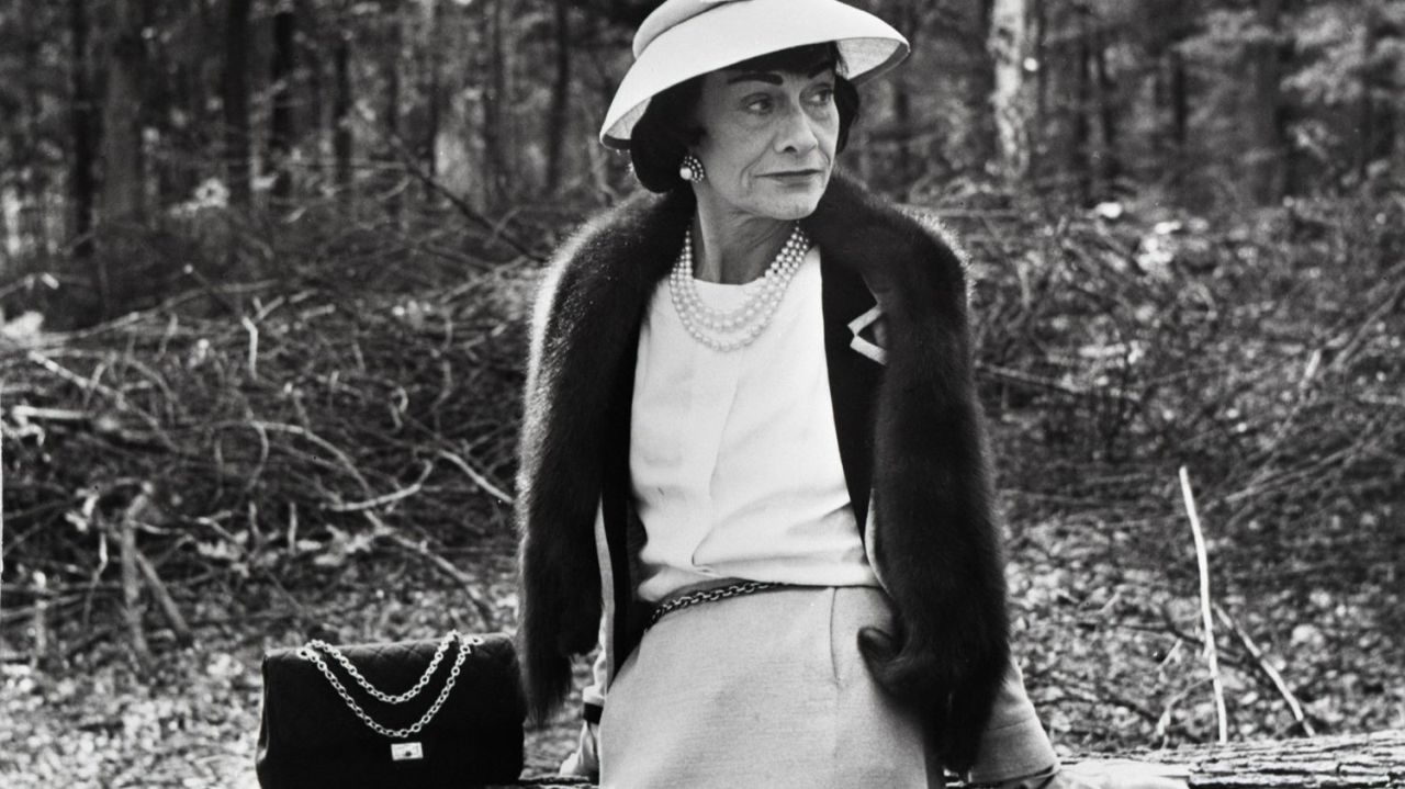 Explore exclusive archival images of Chanel's iconic 2.55 and 11.12 ...