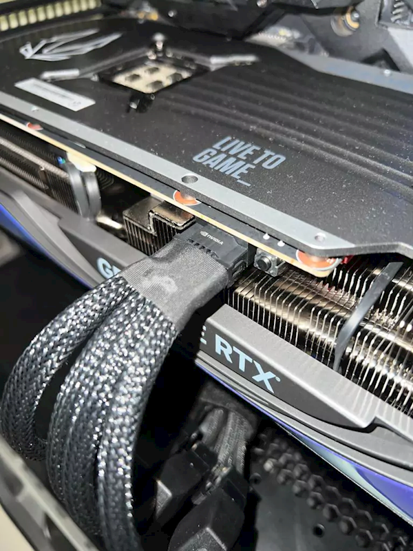 RTX 4090连烧几十起后 NVIDIA最新回应：仍在调查16Pin接口问题