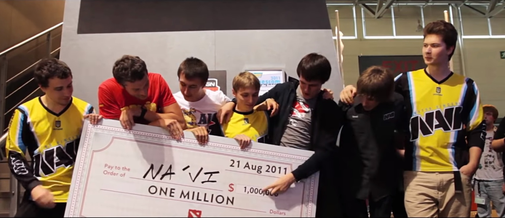 【刀塔2】从一线赛事冠军奖金看十多年来的Dota2赛场变化-第1张