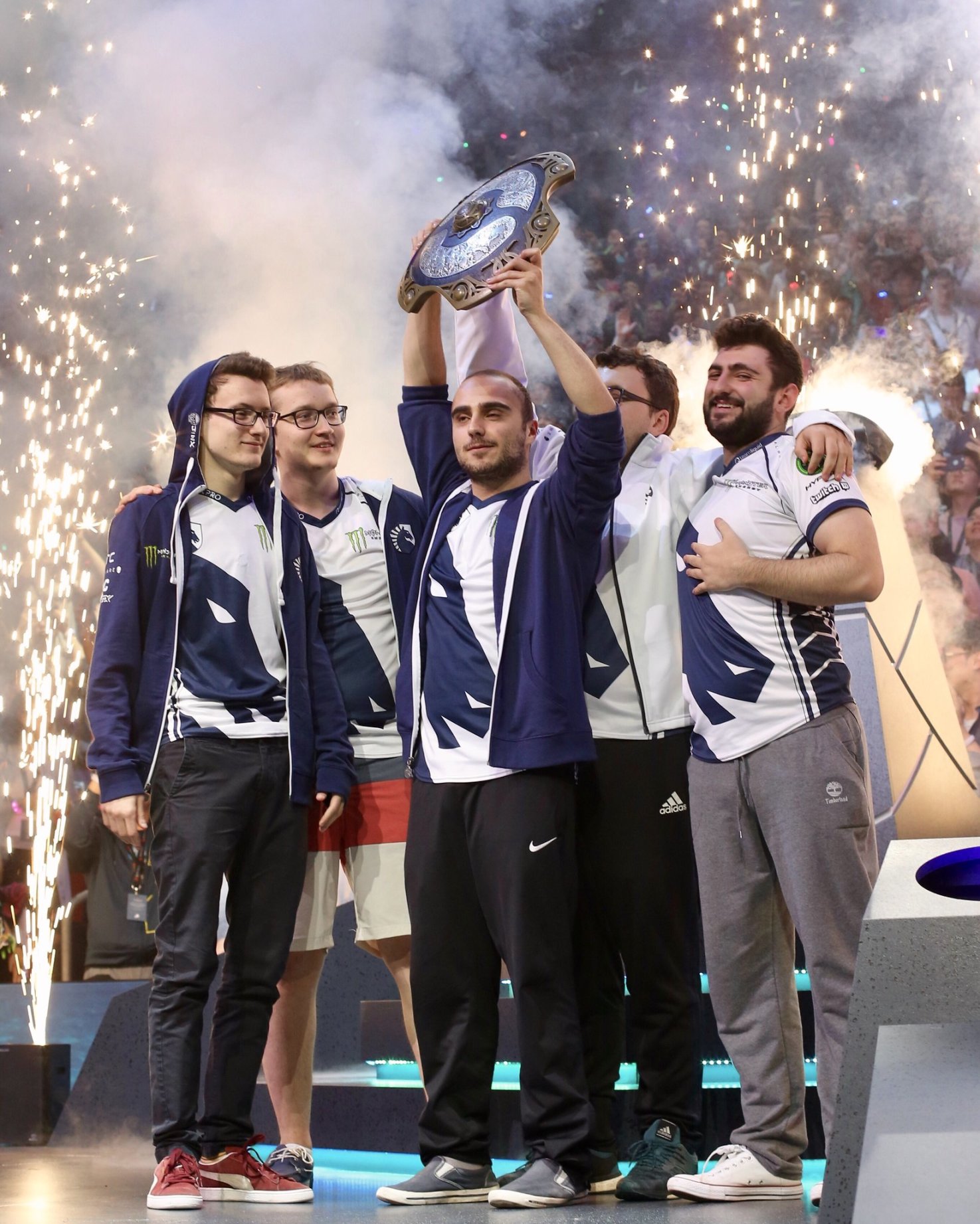 【刀塔2】从一线赛事冠军奖金看十多年来的Dota2赛场变化-第7张