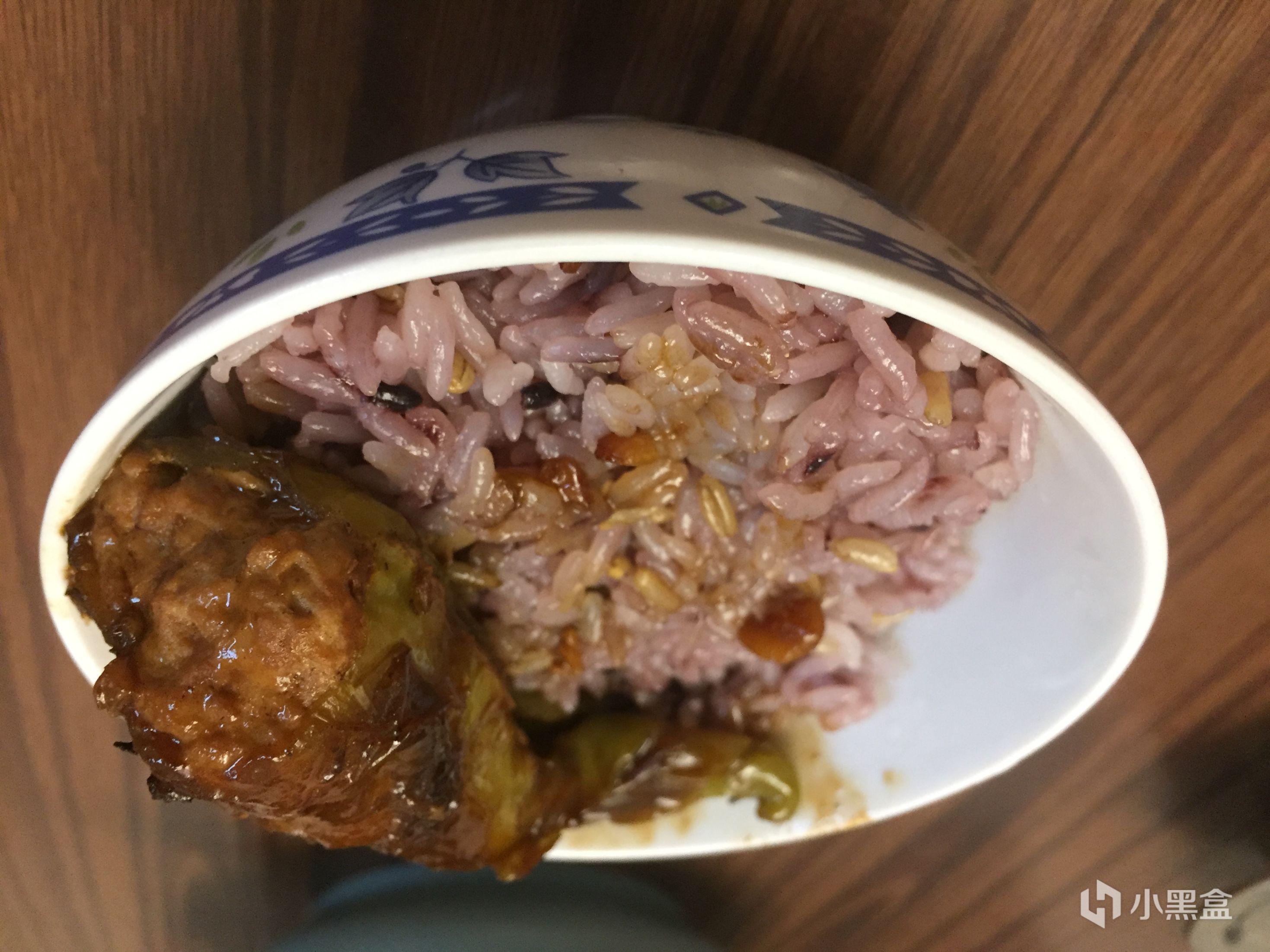 【小飯盒】憨憨料理之：肉釀虎皮尖椒-第9張