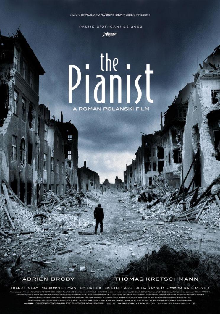 《钢琴家》—— 逃离废墟的音符
