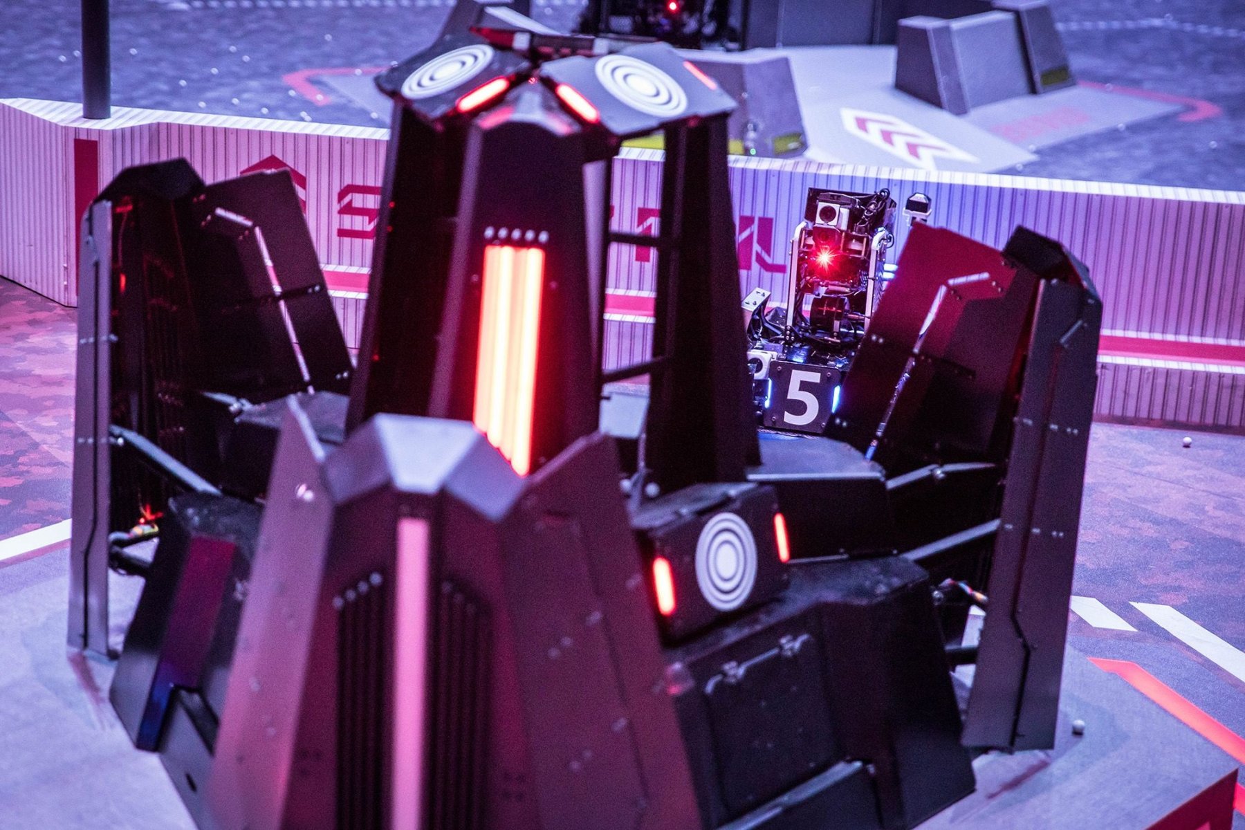 【PC遊戲】帶你走近RoboMaster，屬於青年工程師的“電子競技”-第14張