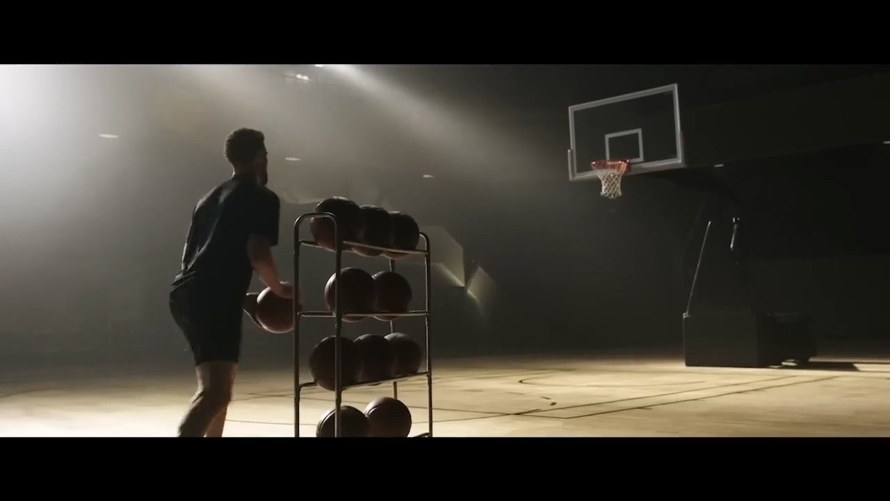 【影視動漫】湯神為《超級馬里奧兄弟大電影》表演三分球扣籃-第0張