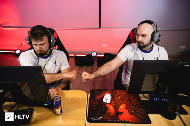 【CS:GO】传奇落幕 十张图回忆TaZ二十余载职业生涯-第8张
