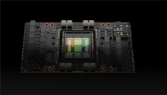 NVIDIA又赚到了 AI服务器一年涨价20倍：A100显卡涨了50%