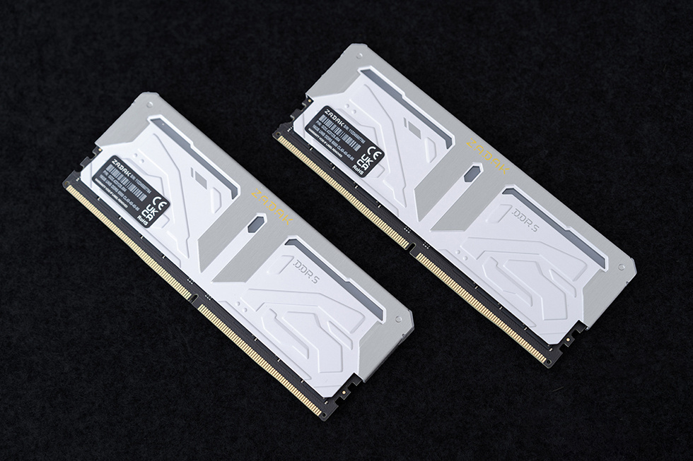 【球盟会】White Moonlight — 打造一台静谧且优雅的性能主机