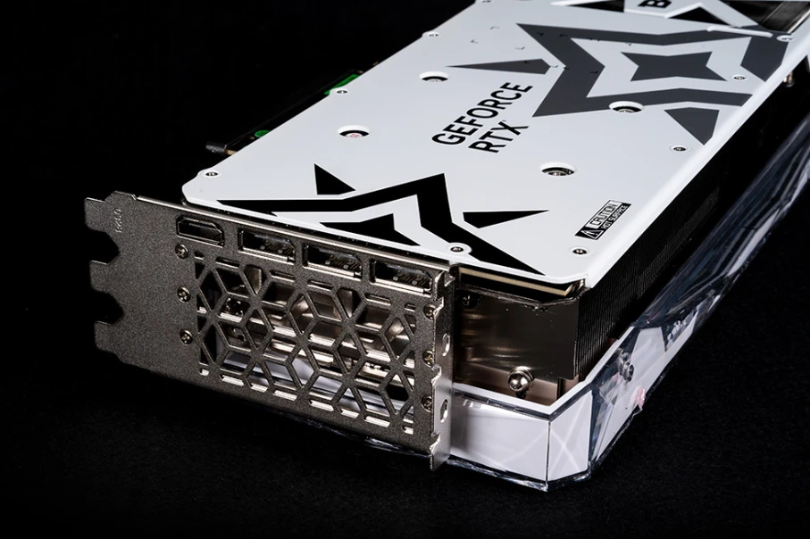 【球盟会】White Moonlight — 打造一台静谧且优雅的性能主机