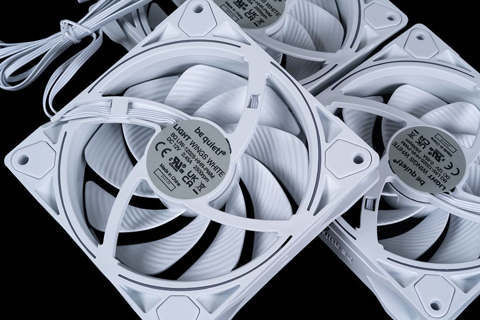 【球盟会】White Moonlight — 打造一台静谧且优雅的性能主机