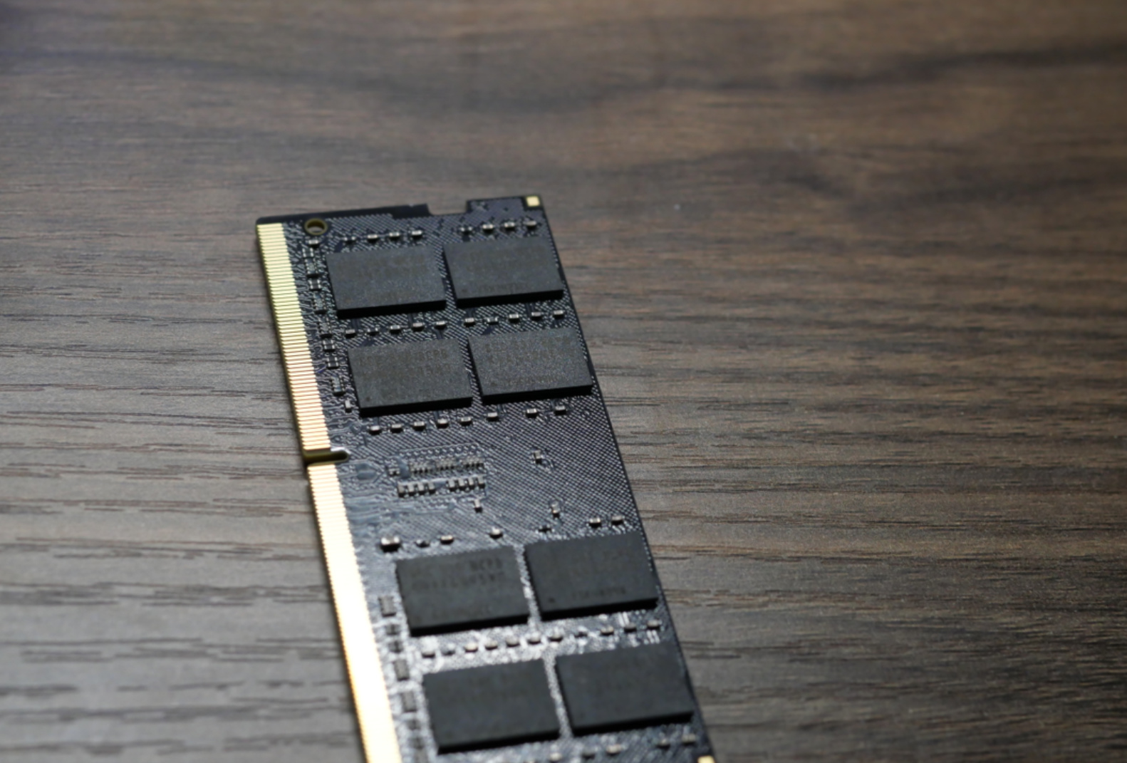 【球盟会】700块买电脑？京东销量第一小主机康佳TD31使用评测及配件推荐