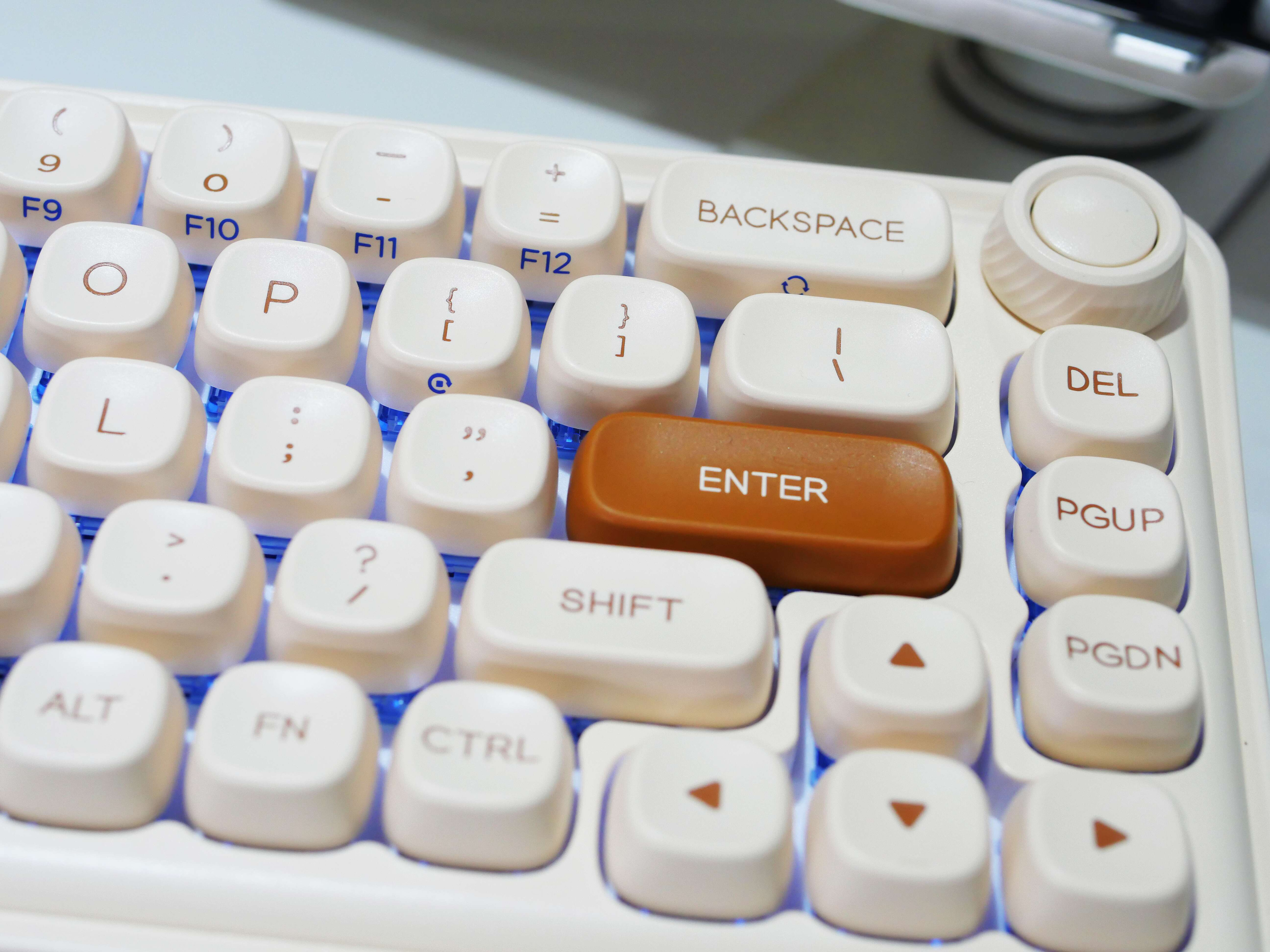 【球盟会】这一回，终于为妹子设计了一整套外设，达尔优小方糖Z系外设套装