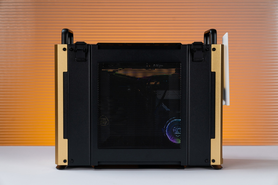 纯血国产显卡加持，摩尔线程智娱摩方智能终端首发测评