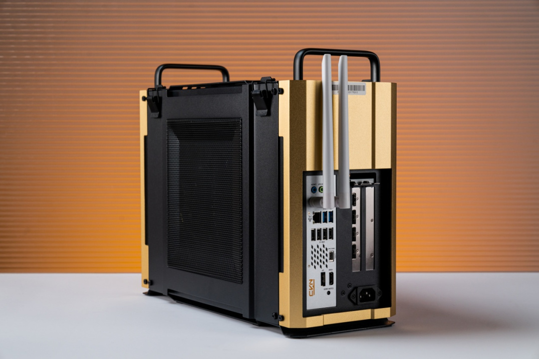 纯血国产显卡加持，摩尔线程智娱摩方智能终端首发测评