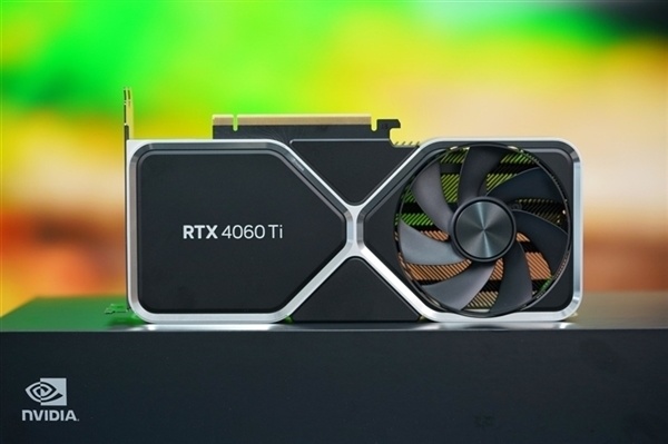 大马拉小车 RTX 4060 Ti 16GB来了：让人有点看不懂