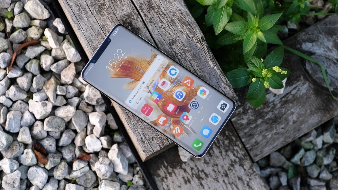 華爲Mate 60系列曝光：靈動島設計 比Mate50 Pro好看