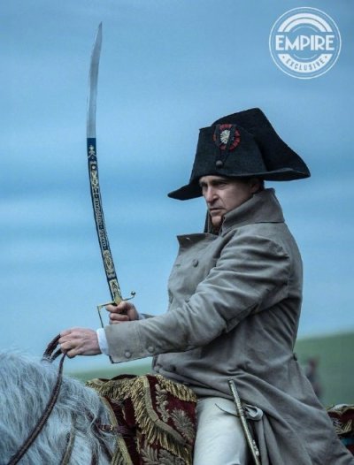 电影《拿破仑》发布新剧照：将聚焦拿破仑的爱恨情仇