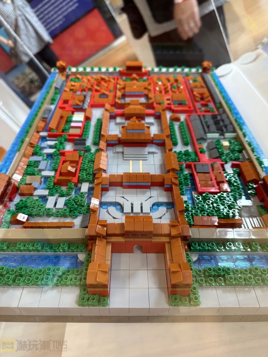 【周边专区】美国国家博物馆Brick City积木展——沃伦·埃尔斯莫尔个人作品展-第23张