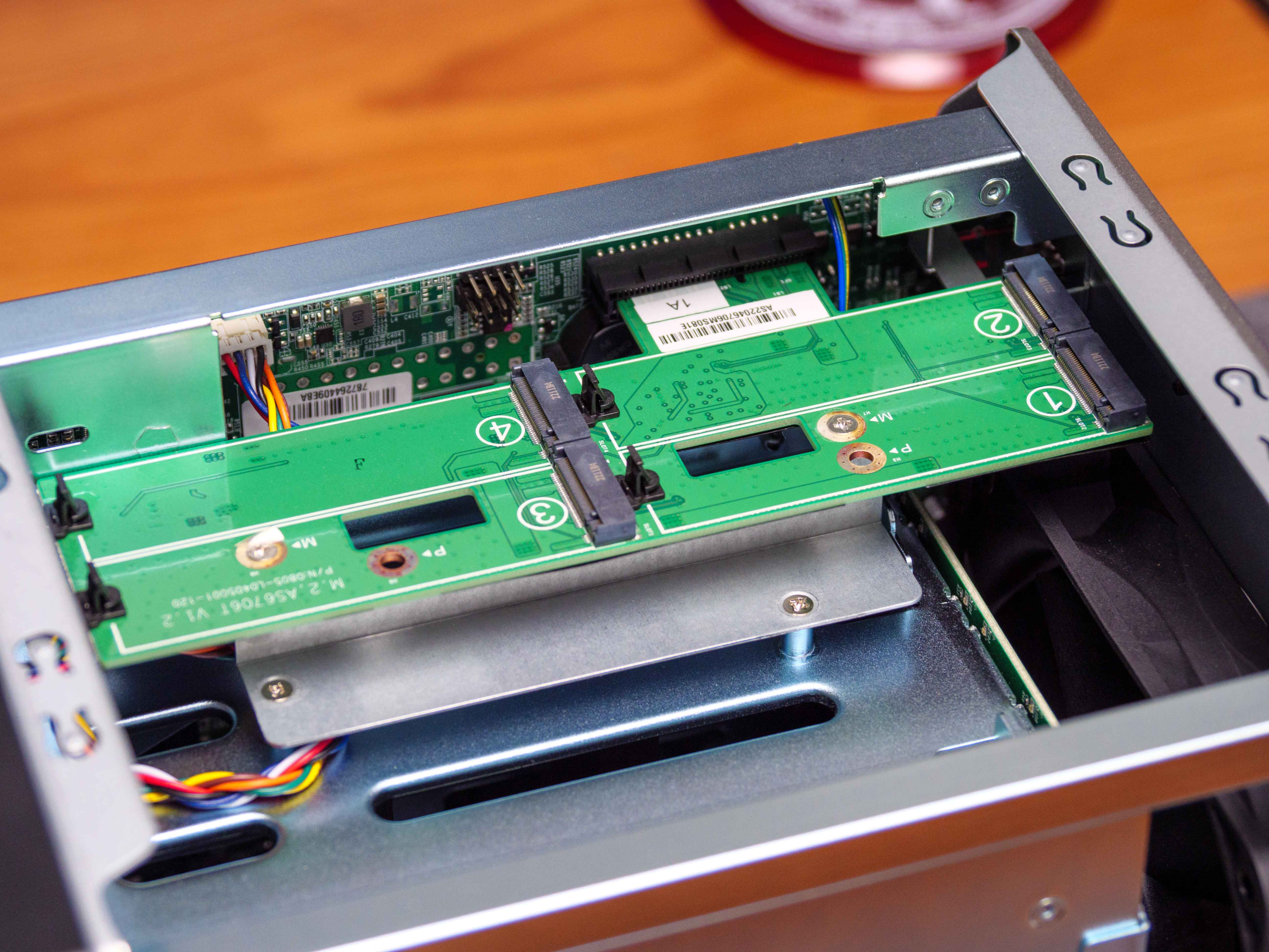 华硕NAS低成本叠加网速方案，内网传输带宽直接翻倍！