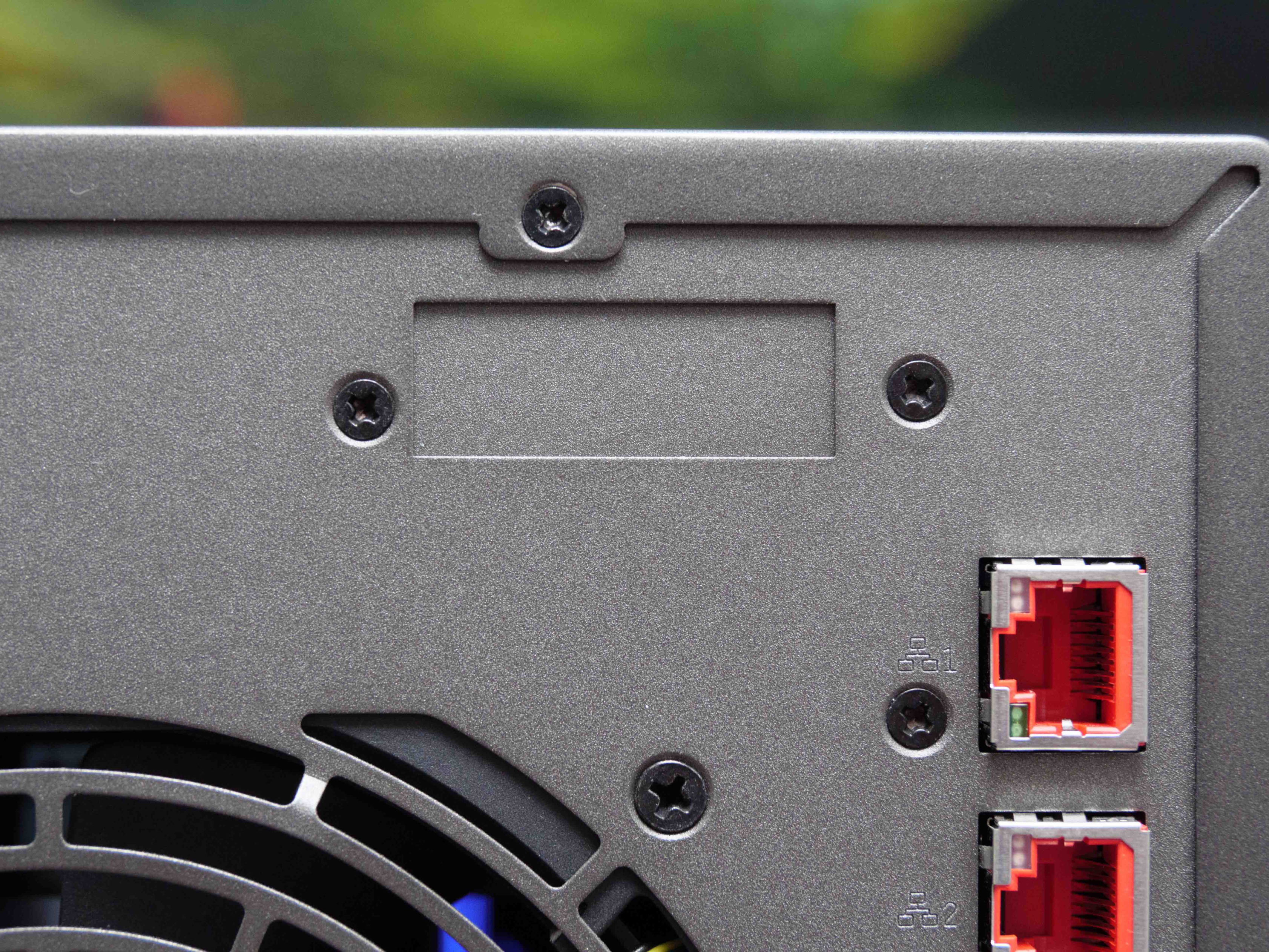 华硕NAS低成本叠加网速方案，内网传输带宽直接翻倍！