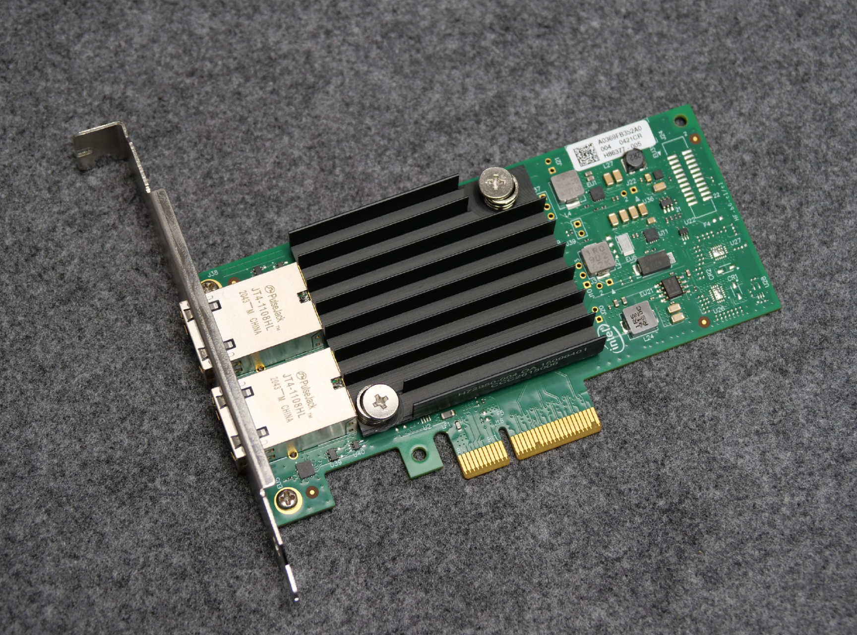 华硕NAS低成本叠加网速方案，内网传输带宽直接翻倍！