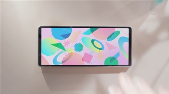 索尼Xperia 5 V官宣！罕見的無劉海無挖孔小屏旗艦
