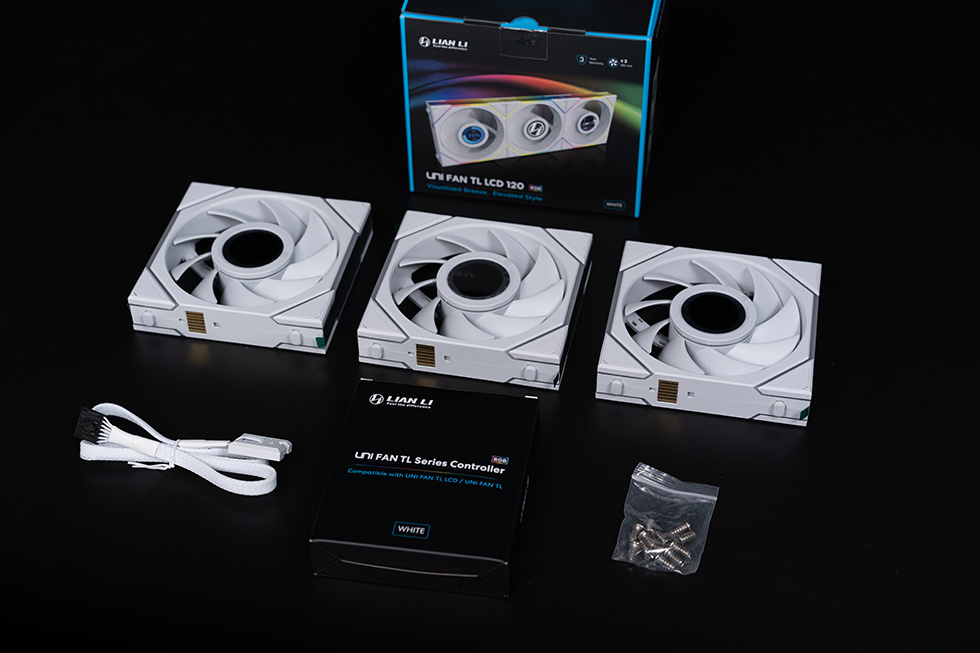 全面可视化，联力 O11D EVO RGB & TL LCD 积木风扇装机展示