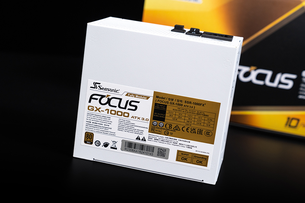 全面可视化，联力 O11D EVO RGB & TL LCD 积木风扇装机展示