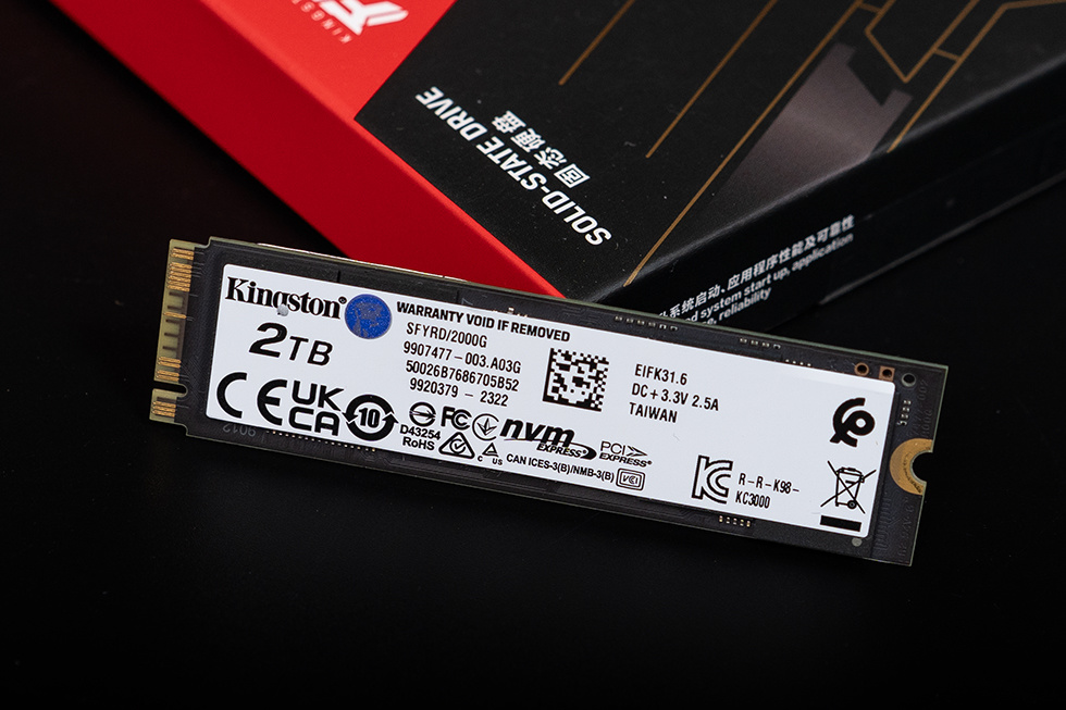 全面可视化，联力 O11D EVO RGB & TL LCD 积木风扇装机展示