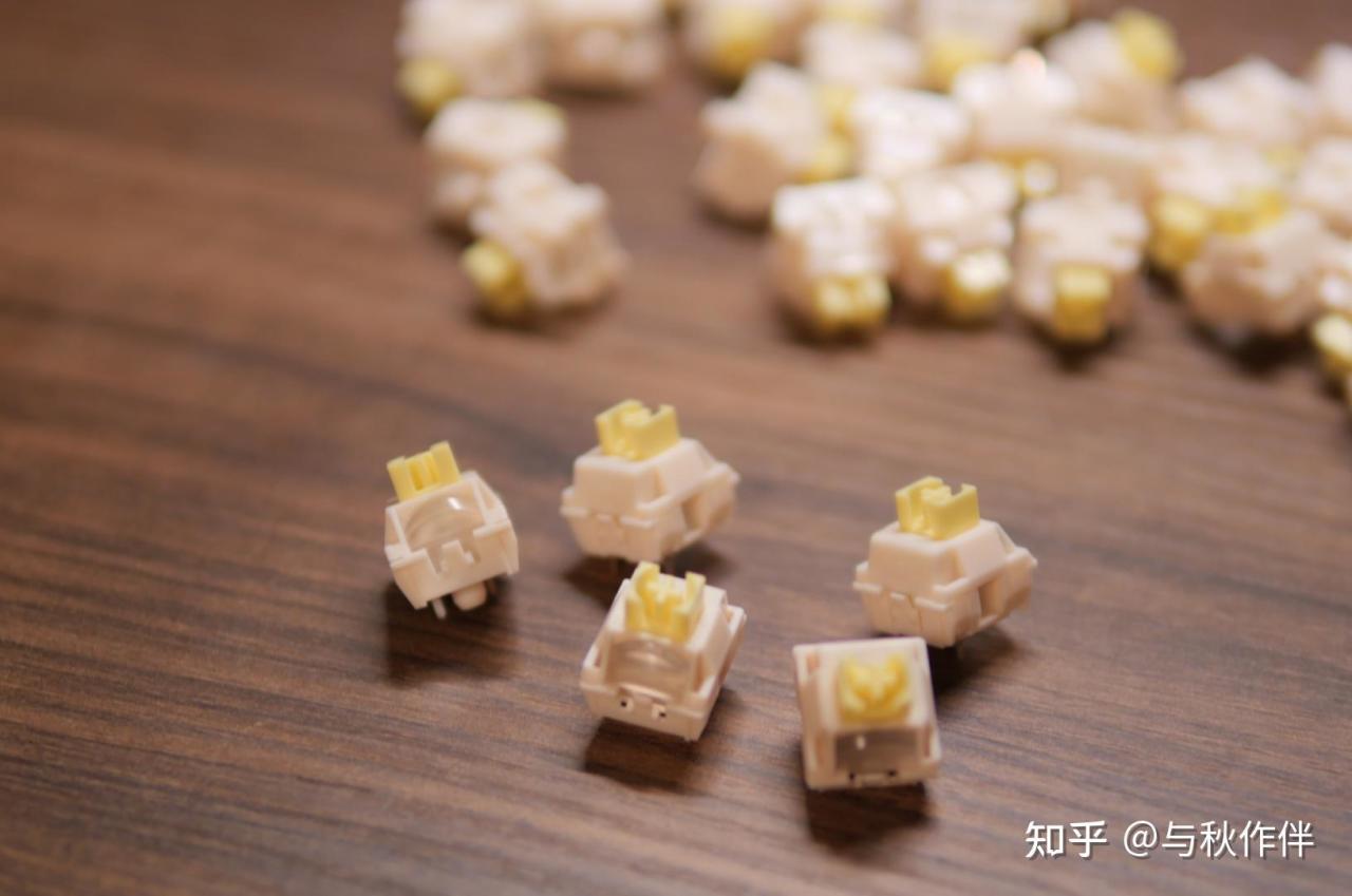 【球盟会】机械键盘的轴体名字一个比一个怪，为什么现在不用颜色区分了呢？