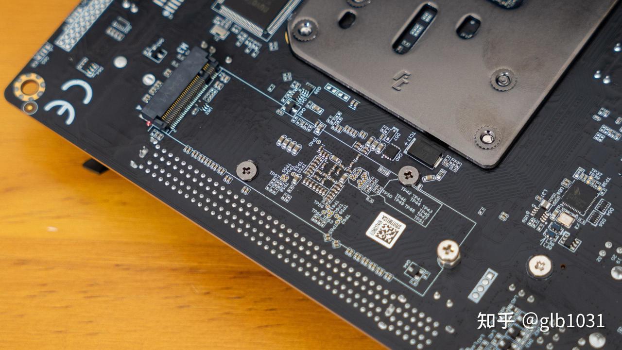 【球盟会】AMD 便携小钢炮：蓝宝石B650I+6750GRE+九州风神CH160装机测试