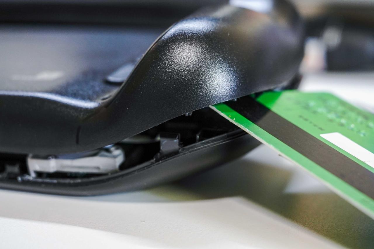 SteamDeck新手教程丨更换内置硬盘+解锁安装权限+远程控制部署