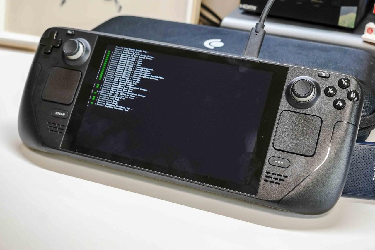 SteamDeck新手教程丨更换内置硬盘+解锁安装权限+远程控制部署