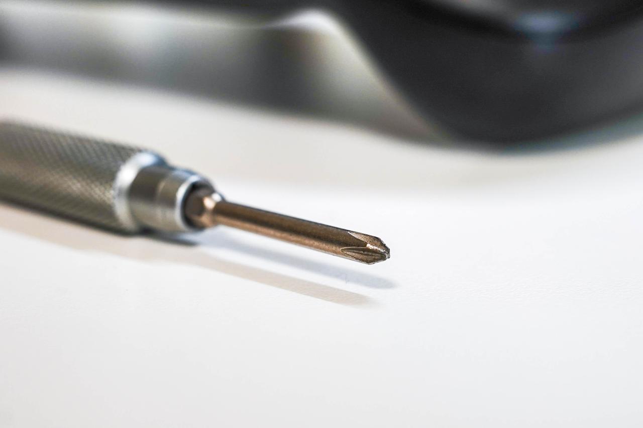 SteamDeck新手教程丨更换内置硬盘+解锁安装权限+远程控制部署