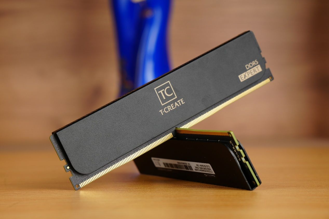 它就是目前最帅的水冷散热器，超频三DS360一体式水冷评测