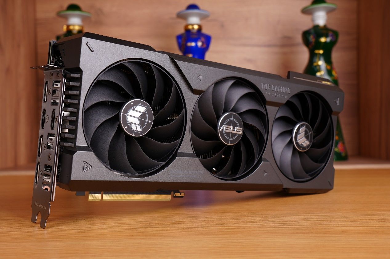 它就是目前最帅的水冷散热器，超频三DS360一体式水冷评测