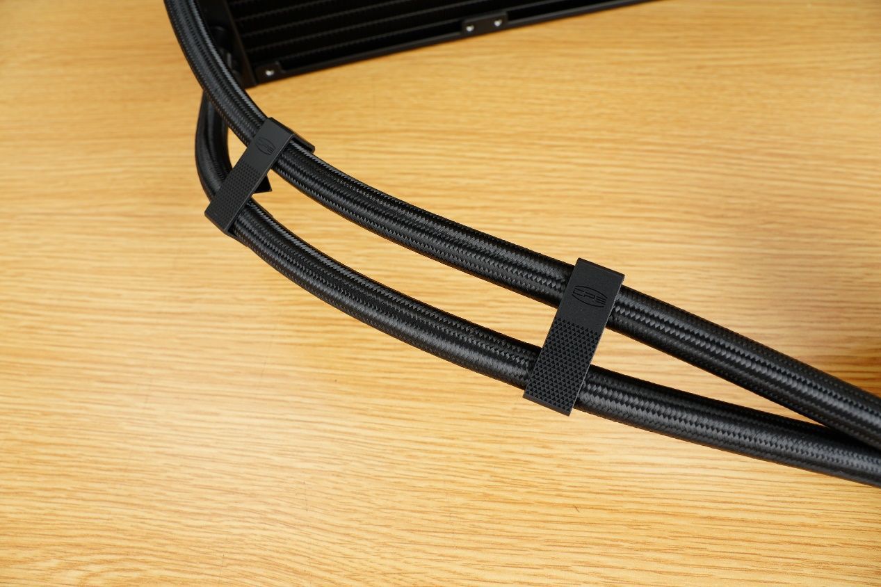 它就是目前最帅的水冷散热器，超频三DS360一体式水冷评测