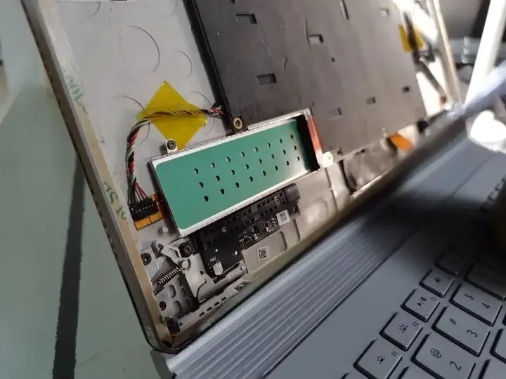 更换4TB大容量高速固态，surfacebook 3经典重生，无伤迁移系统