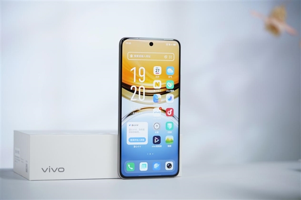 vivo第一款等深四曲屏手机！vivo Y300 Pro图赏-第0张