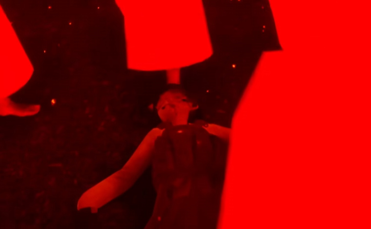 水手服JK机枪驱鬼，看似劣质粪作却是无数玩家的2024年度游戏？