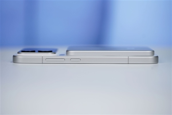 299元的小米金沙江磁吸充电宝卖断货：闲鱼加价到400多