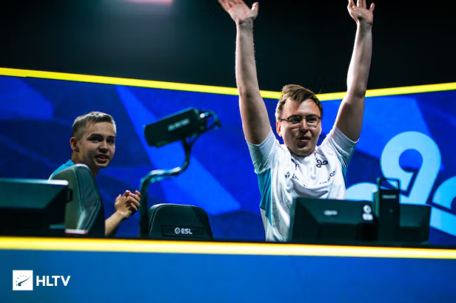 【CS:GO】HLTV 2022年度最佳选手第4名：Ax1Le-第4张