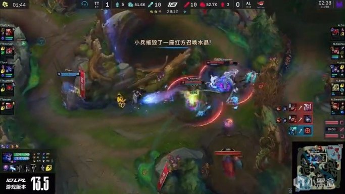 【英雄联盟】LPL春季赛：Ucal锁定第八首轮对阵RNG！TT 2-0 AL！-第8张