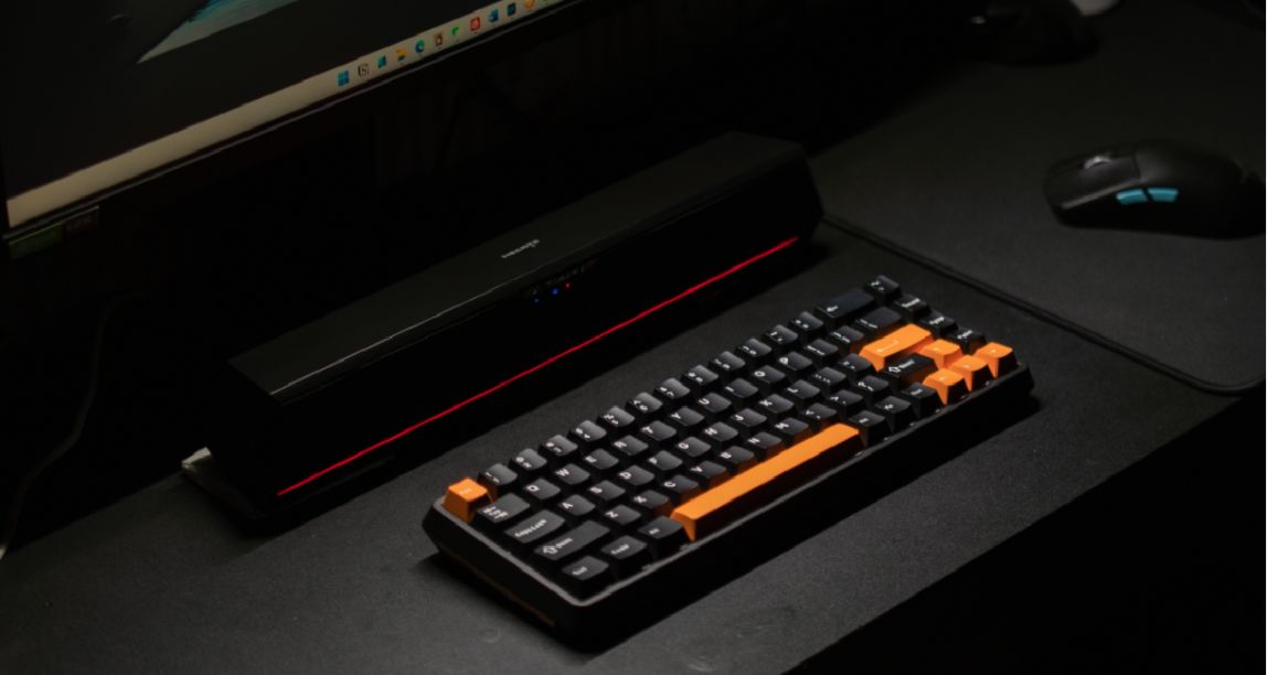 三位一體，音響+麥克風+聲卡，一臺頂三臺!