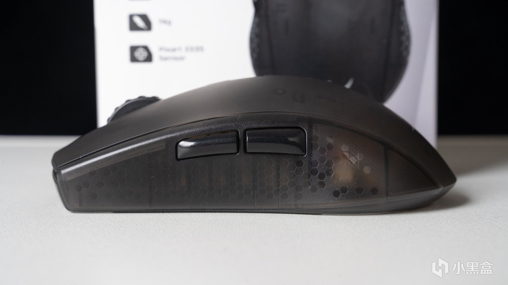 极度未知炽火无线游戏鼠标体验，100小时续航+黑透+轻量化设计！