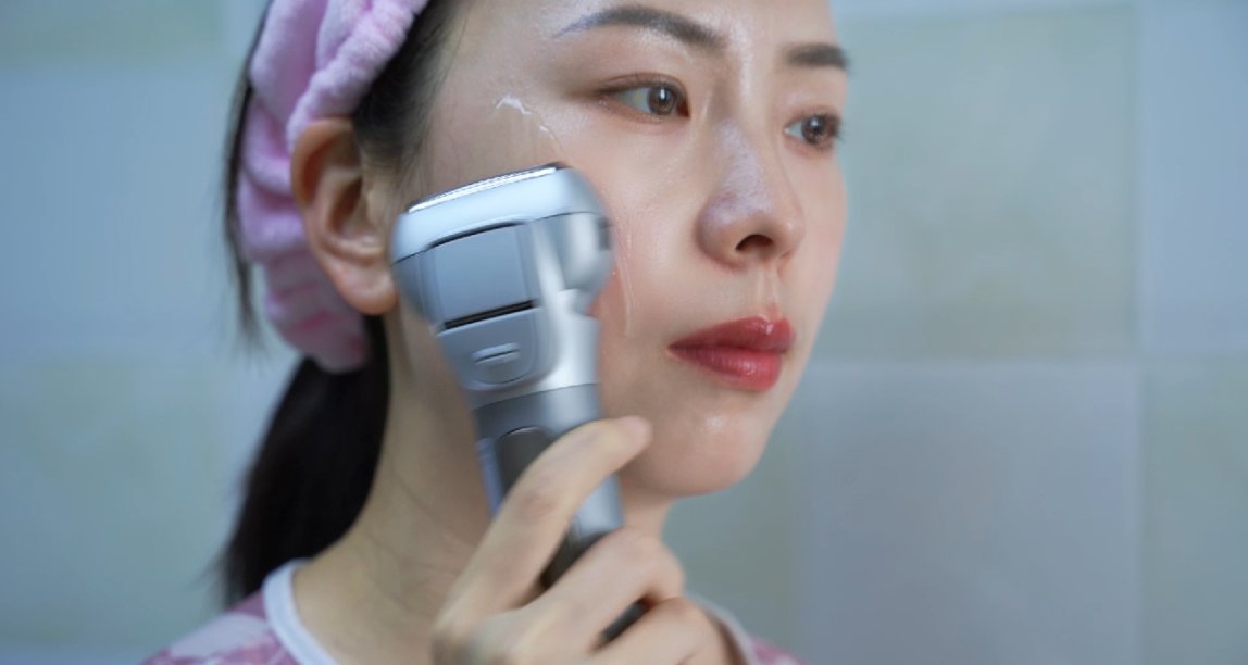 女友也用我剃须刀？不对劲礼物，让我清爽、让她水嫩