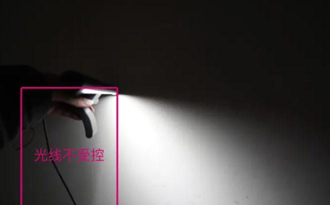 派小星详谈｜关于屏幕挂灯我的看法以及选择